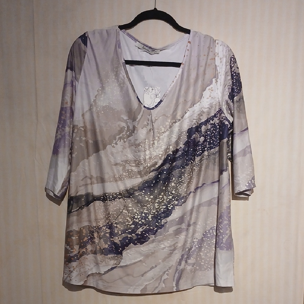 Sakura V-Neck Tunic Top in Beige and Lavender